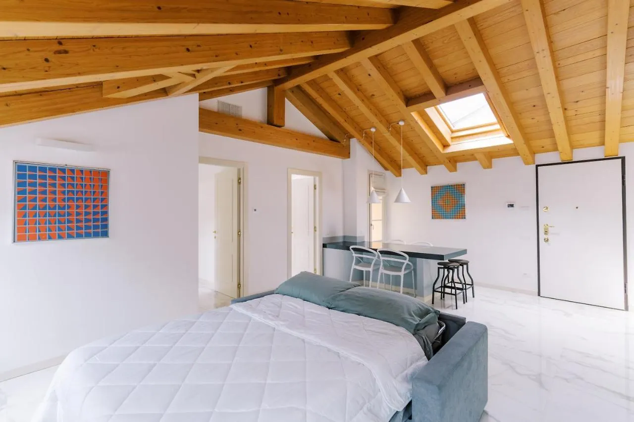 Casa King 2 Apartment Como Italy