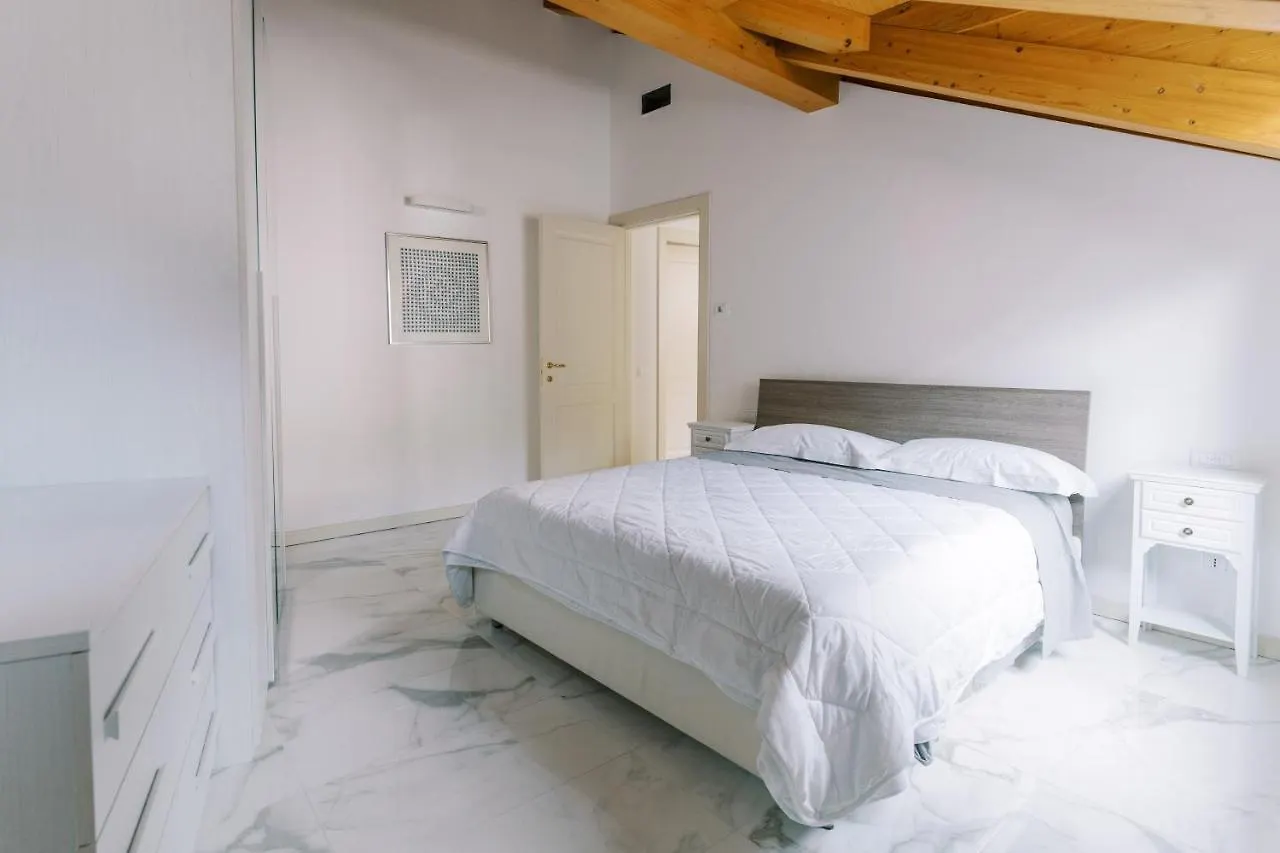 Casa King 2 Apartment Como 0*,